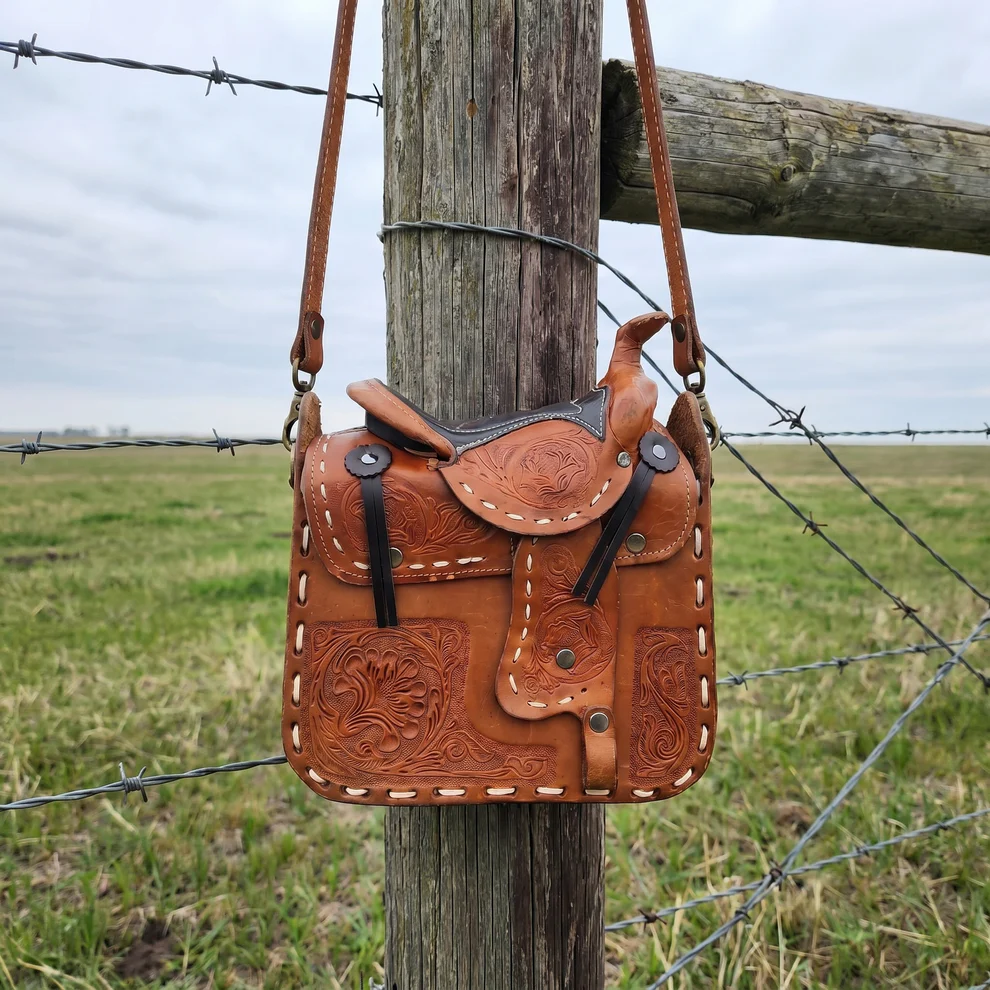Saddle Handbag™